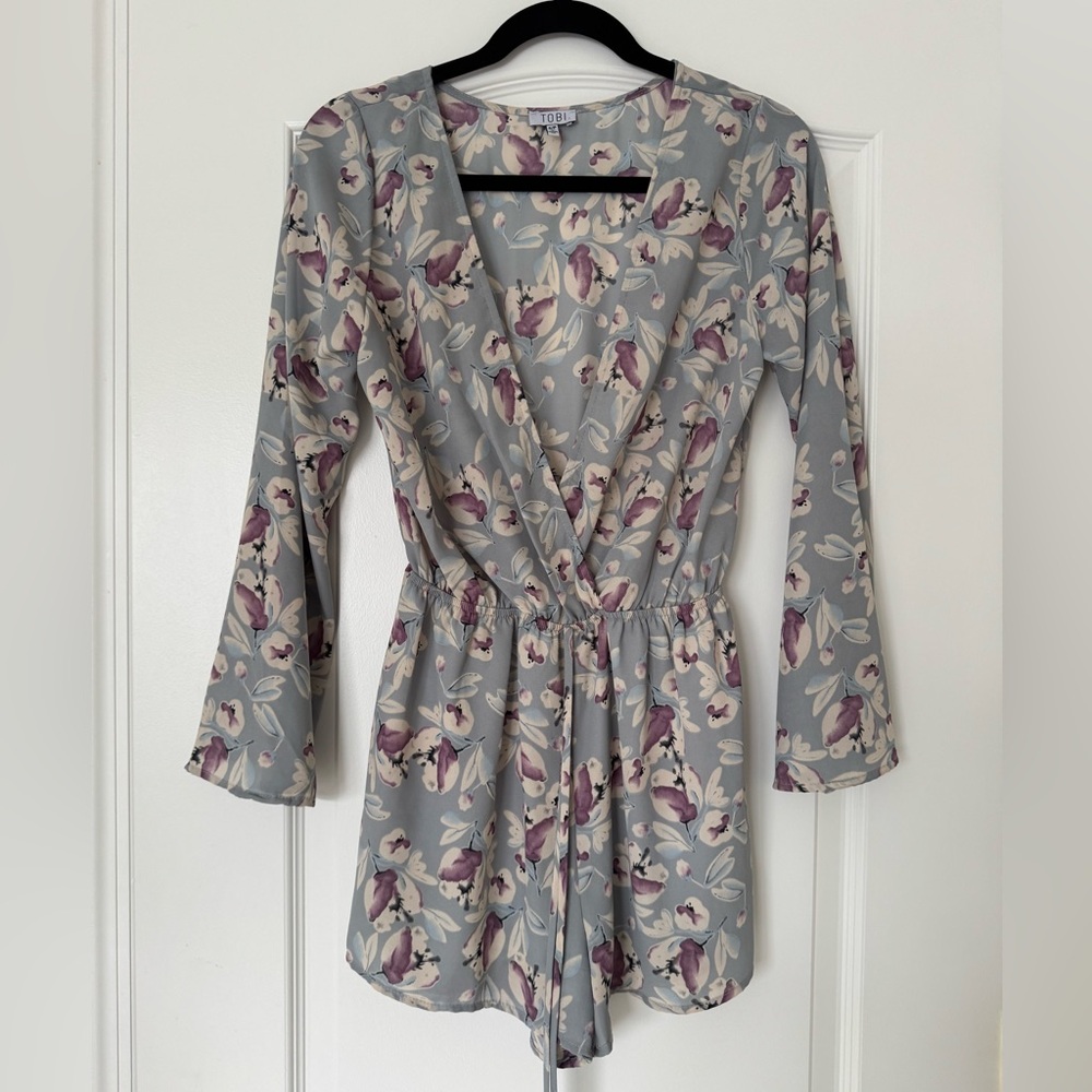 Tobi Light Blue/Grey and Purple Floral Women's Romper